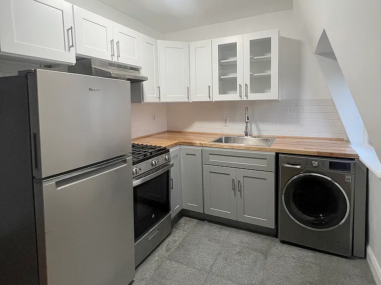 336 Convent Ave #4B — Photo 9