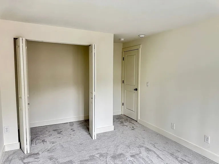 15821 NE Leary Way #C126 — Photo 6