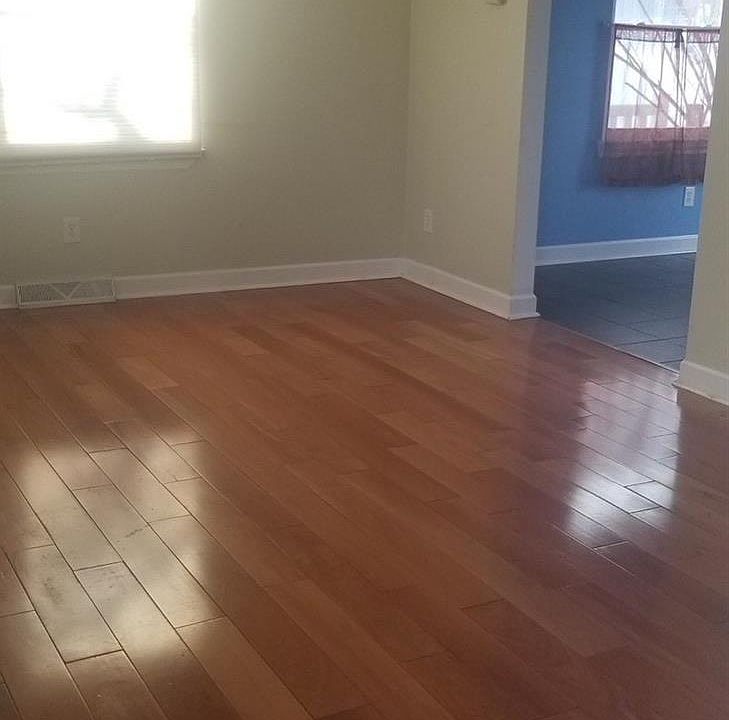 2nd image of 1855 N Franklin Ct