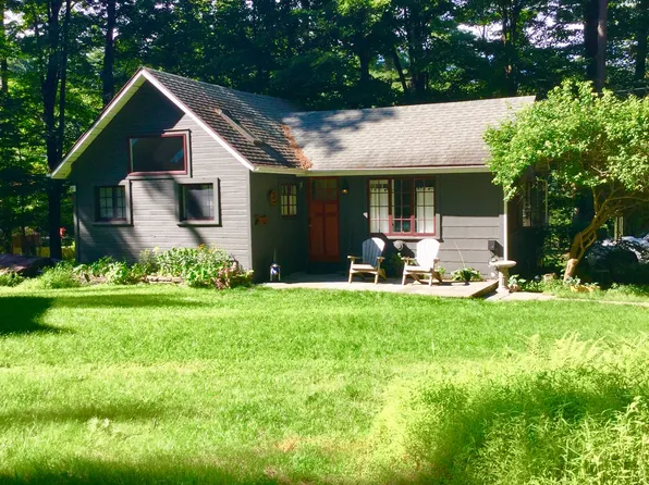 4 Sullys Ln, Woodstock, NY 12498