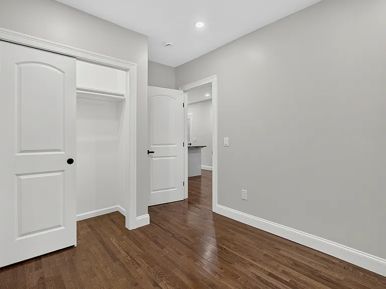 24 Dean St #1 — Photo 16