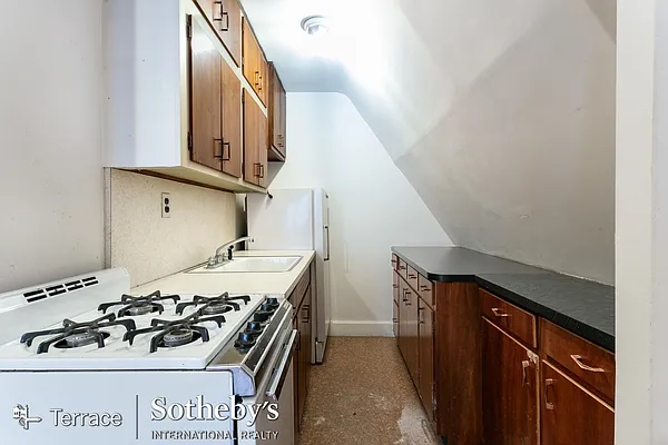 Rented by Terrace Sotheby's International Realty | media 48