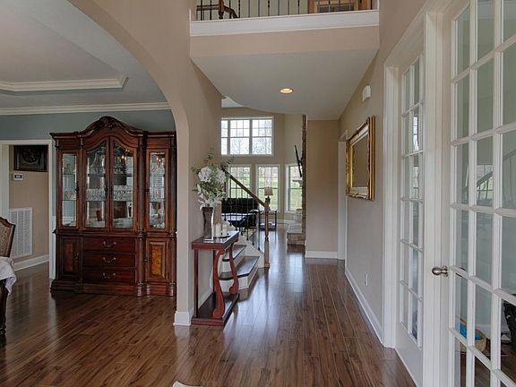 4th image of 12505 Thistledown Ln