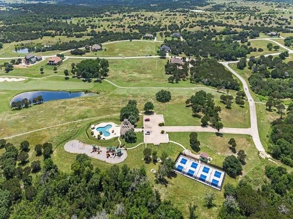 6628 Muirfield Dr, Cleburne, TX 76033