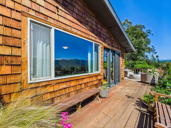 325 Green Hill Rd, McKinleyville, CA 95549
