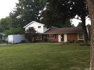 380 Hilltop Dr, Elma, NY 14059