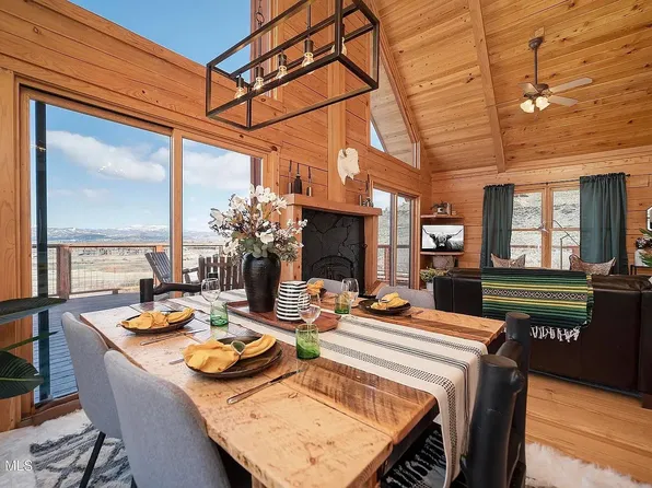 577 Forrest Dr, Granby, CO 80446