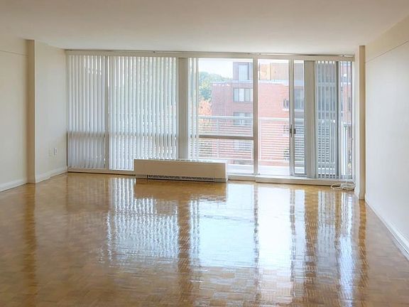 4th image of 45 Longwood Ave APT 501