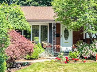 5195 Suncrest Rd, Burlington, ON L7L3W9