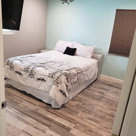 801 NW 49th Way — Photo 30