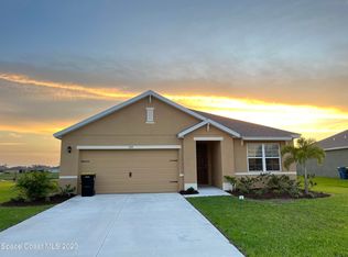 388 Guinevere Dr SW, Palm Bay, FL 32908