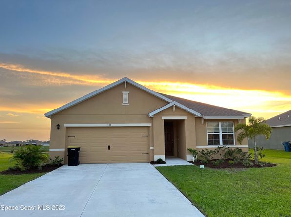 388 Guinevere Dr SW