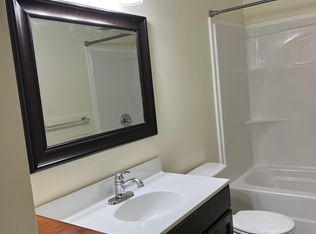 13 Meadow Farm Rd #13, Bangor, ME 04401