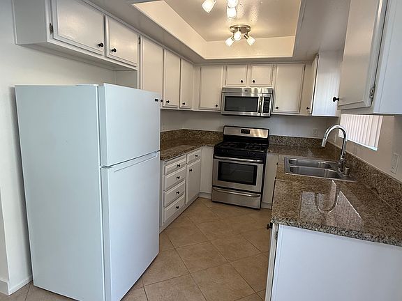 3rd image of 16875 Lynn Ln APT 13