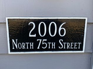 2006 N 75th St, Omaha, NE 68134