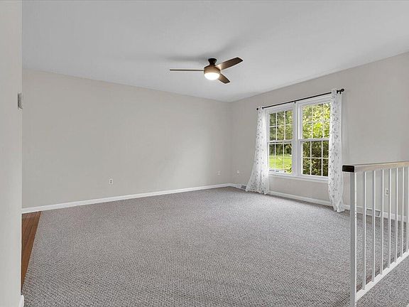 5th image of 6038 Old Manor Ct