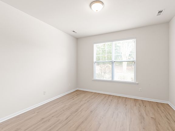 3rd image of 3815 Western Gailes Way