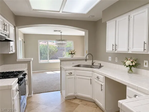 2143 Sun Swept Way, Henderson, NV 89074