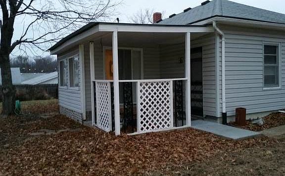 3rd image of 103 SE 15th St