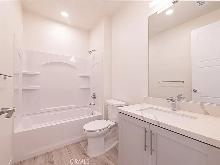180 S New Ave #2 — Photo 27