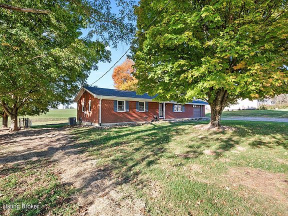 2nd image of 509 Woods Pike