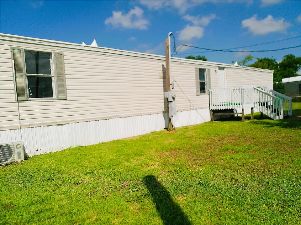 2501 McDonald Rd