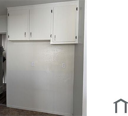 5th image of 6409 1/2 11th Ave #2