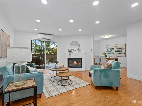 10522 NE 32nd Place #J101, Bellevue, WA 98004
