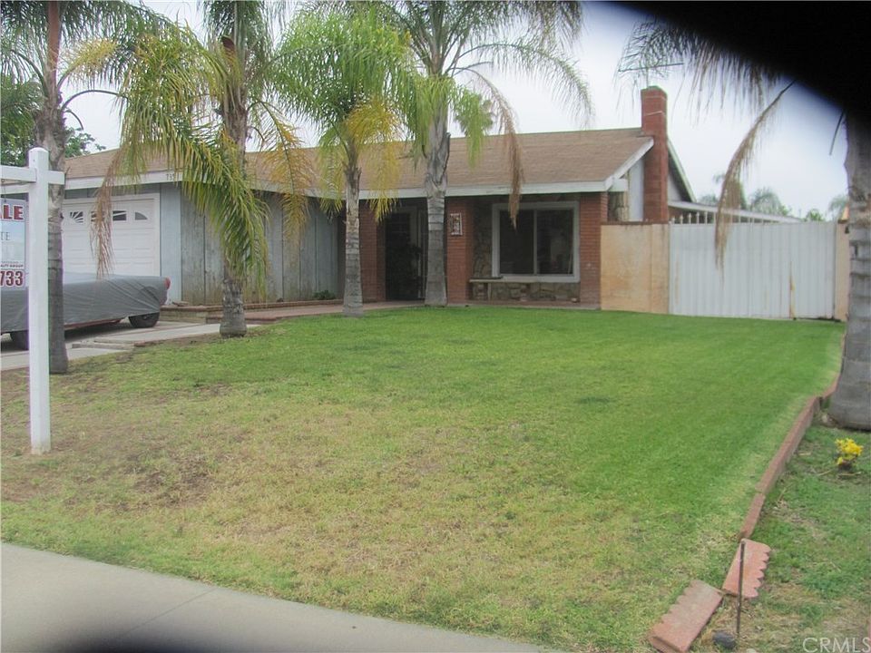 1st image of 735 Buccaneer Ct