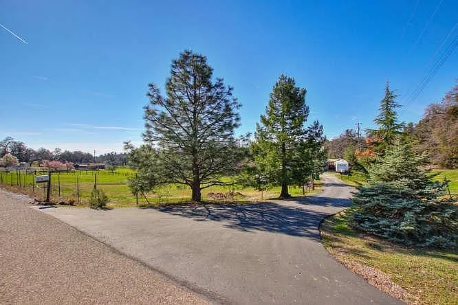 7120 Calcite St photo 1