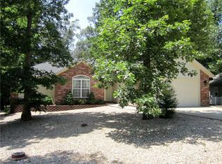 74 Melanie Dr, Bella Vista, AR 72714