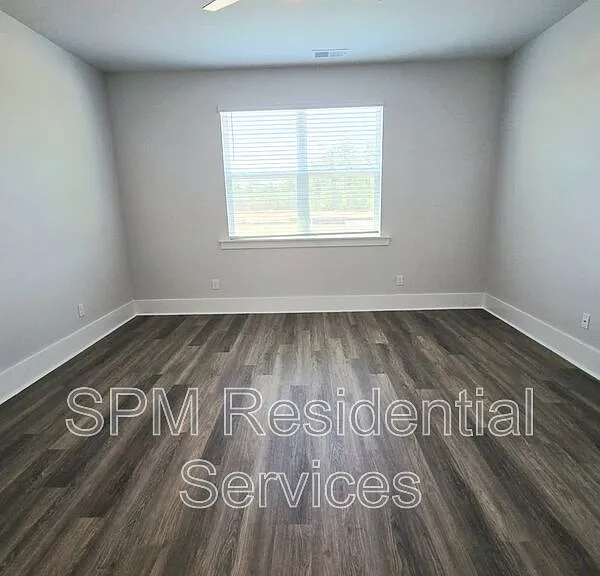 2235 Sweetspire St — Photo 8