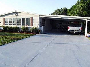 2543 Potomac Path, Grand Island, FL 32735