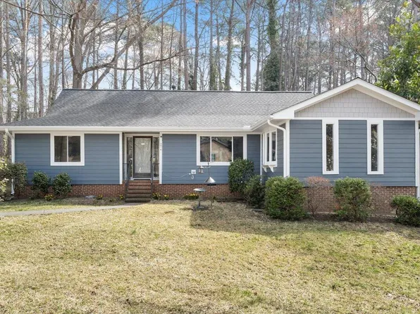 3816 Saratoga Dr, Raleigh, NC 27604