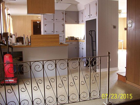 5th image of 113 W 167th St