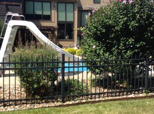 9107 W 145th Pl, Overland Park, KS 66221