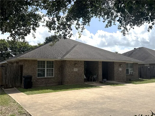 3809-11 Oldenburg Ln, College Station, TX 77845