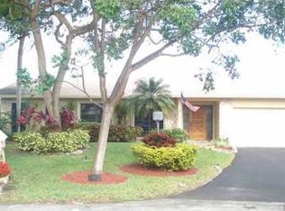 8700 Lake Dasha Ter, Plantation, FL 33324