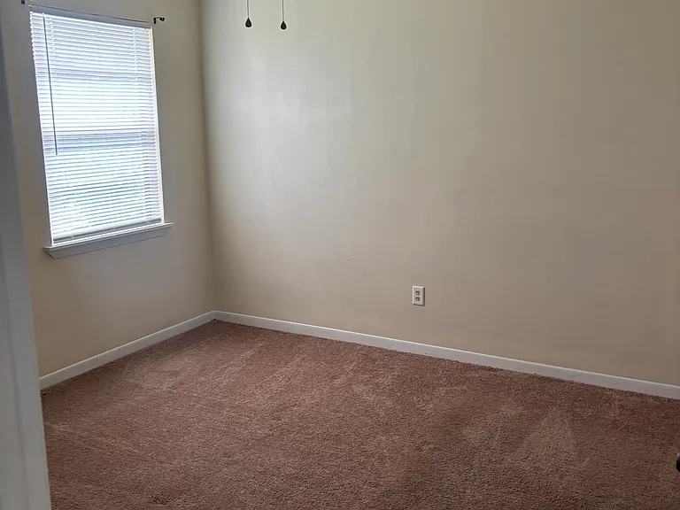 1420 Avocado Ave — Photo 13