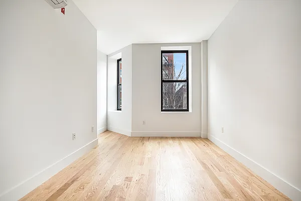 Rented by Compass | media 4