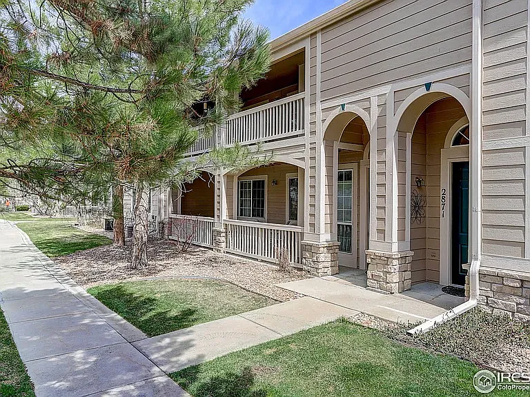 2871 Whitetail Cir