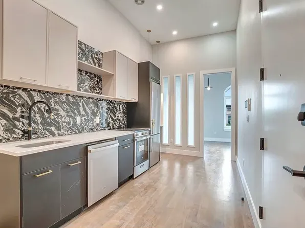 498 Putnam Avenue image 1 of 10