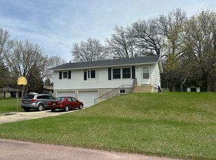 1404 52nd Ave SE, Rochester, MN 55904