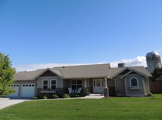 10 Broadmoor St, Sequim, WA 98382