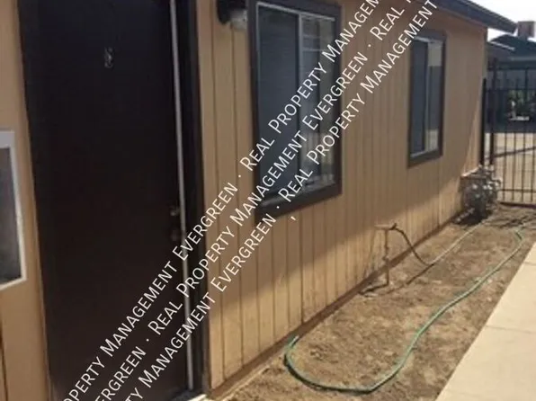 210 S C St #A, Porterville, CA 93257