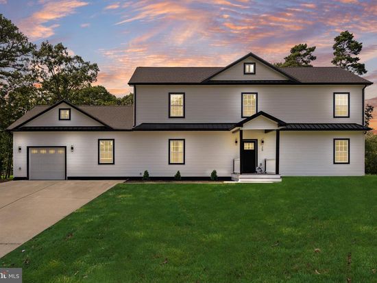 25 Penn Rd, Voorhees, NJ 08043