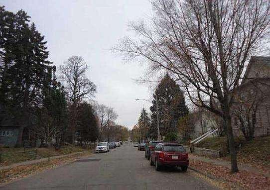4th image of 3422 Bryant Ave N