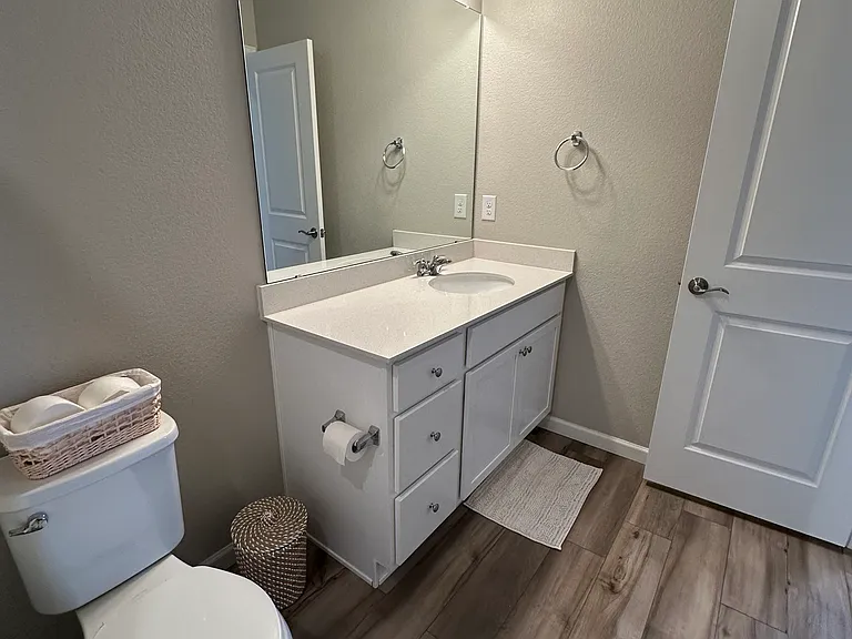 457 Millwall Cir — Photo 17