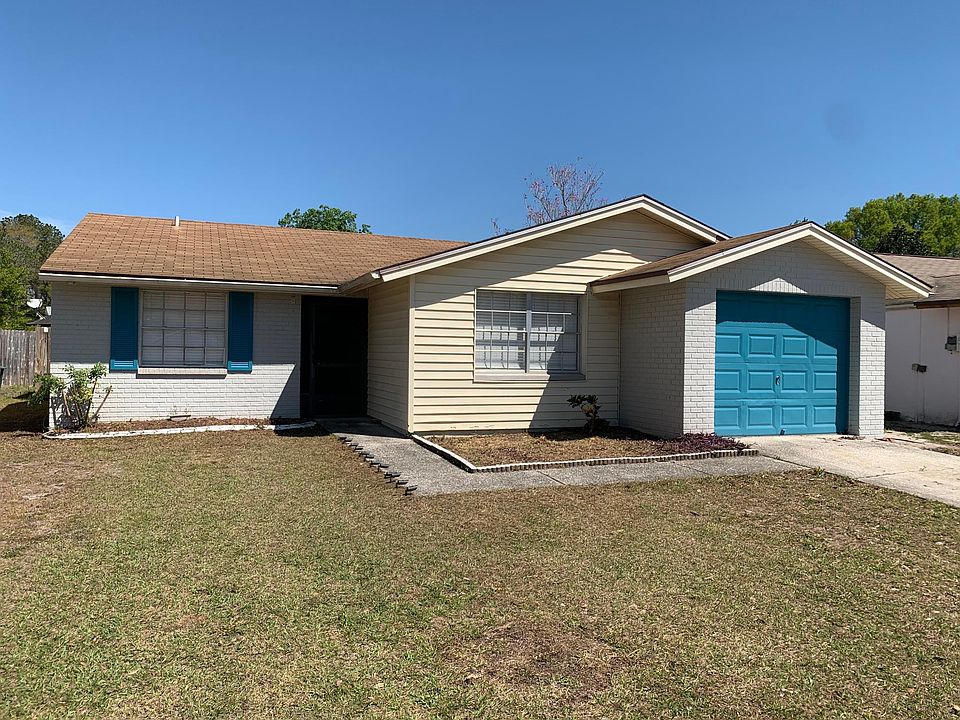 1st image of 16031 Sharewood Dr