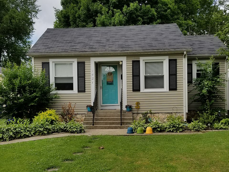 1st image of 1421 Nutwood St